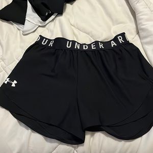 Womens under armor shorts with pockets